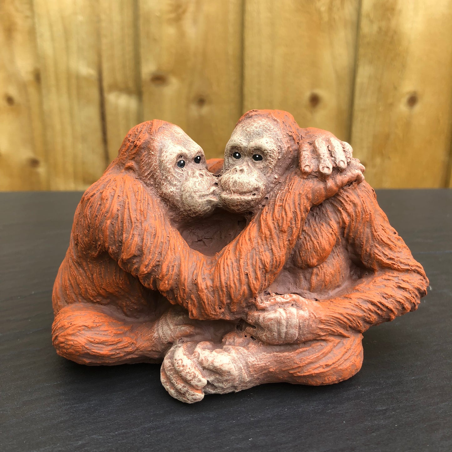 Surrey Stoneware - Orangutan Couple - Small - Orangutan12