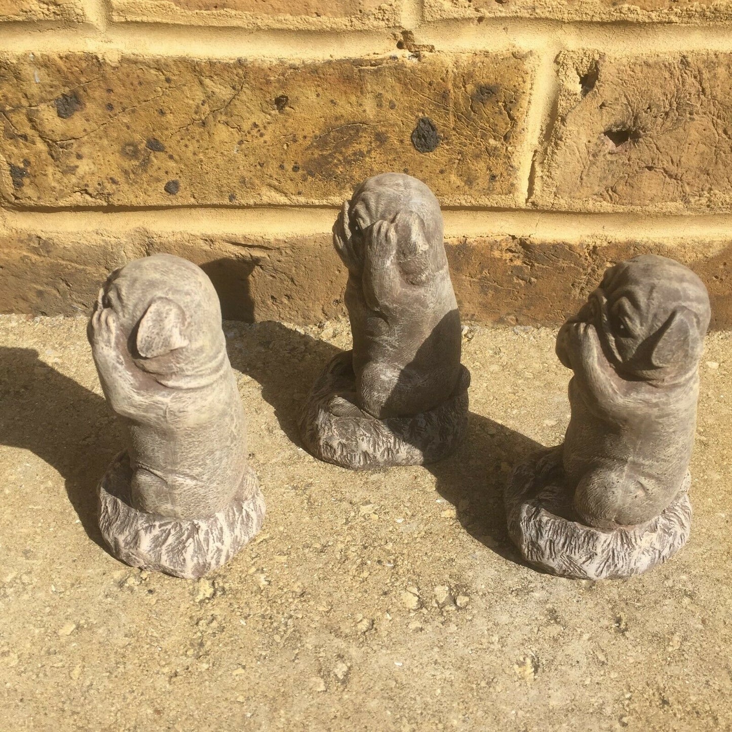 Surrey Stoneware - Dogs - 3 Wise Pugs - Dog3