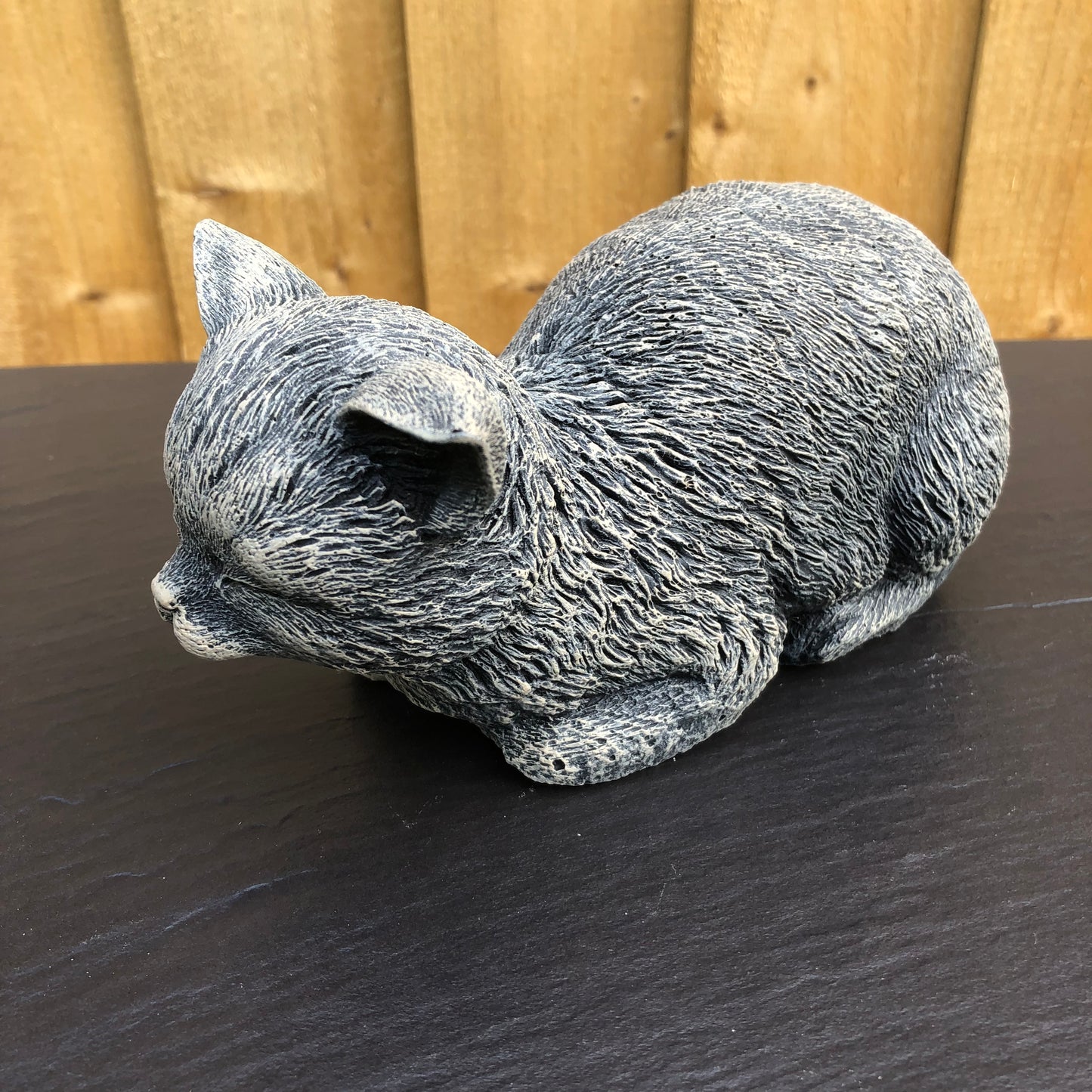 Surrey Stoneware - Cat Dreaming - Cat45