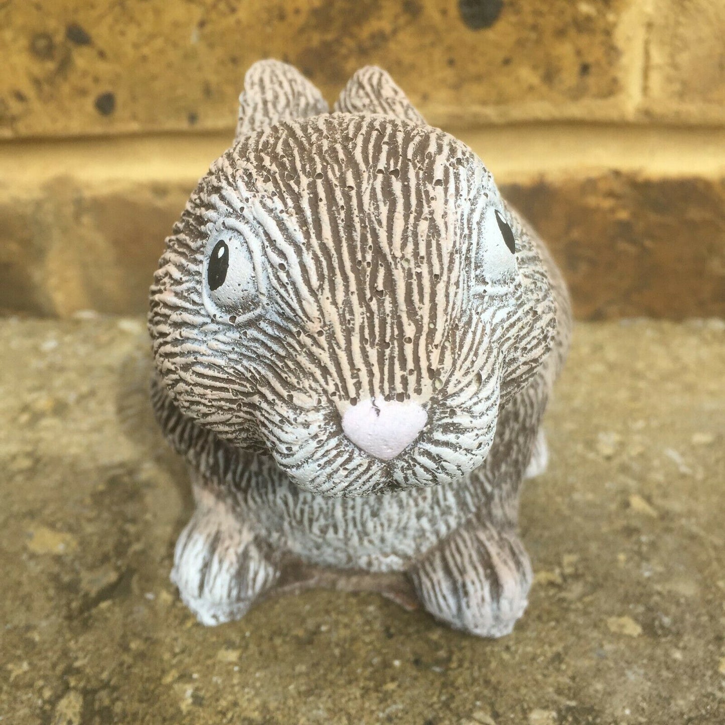 Surrey Stoneware - Rabbit - Cute - Rabbit12