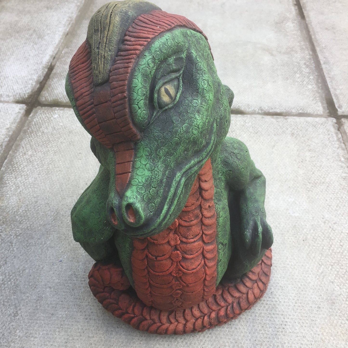 Surrey Stoneware - Dragon - Cute Baby - Large - Dragon253