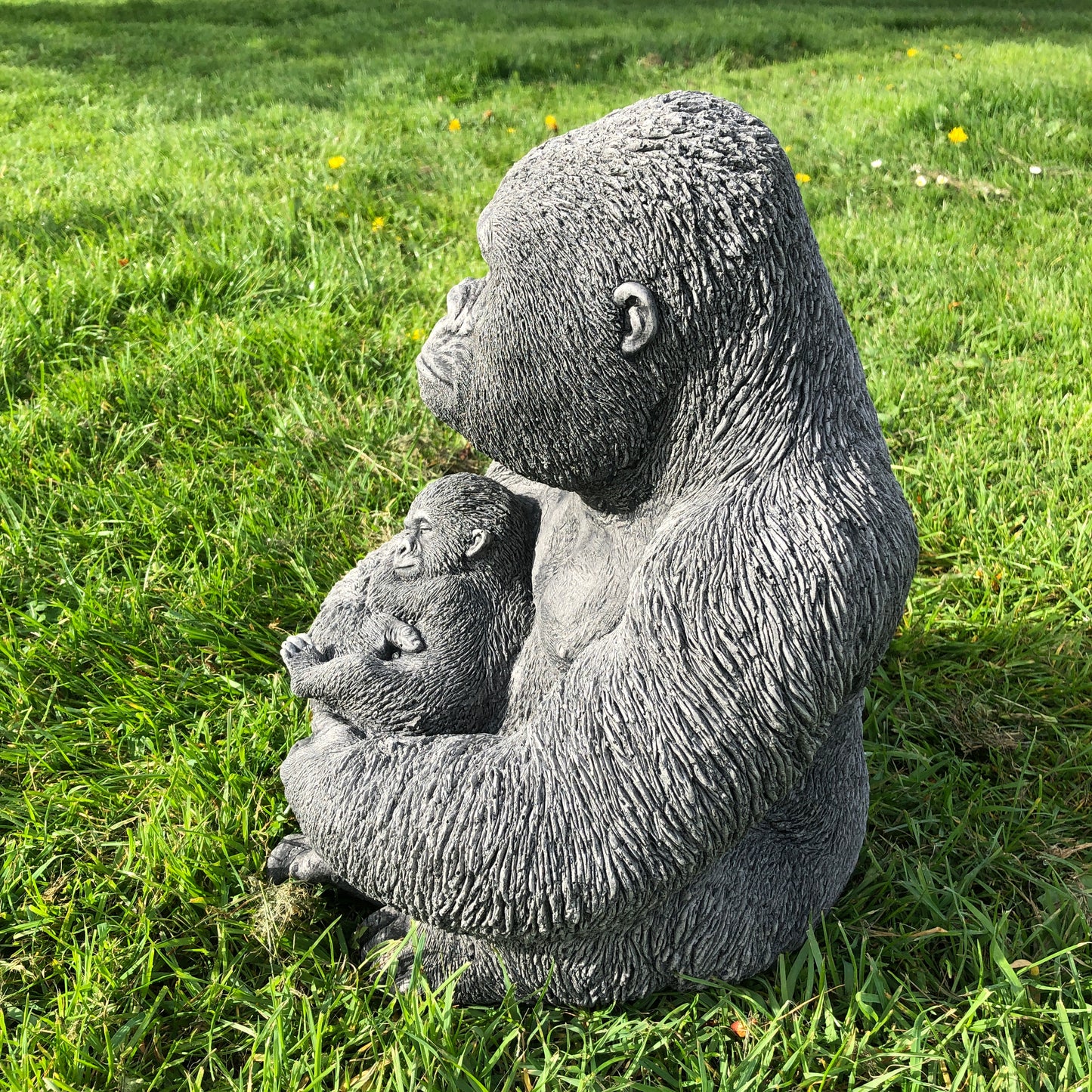Surrey Stoneware - Gorilla And Baby - Large Silverback - Gorilla286