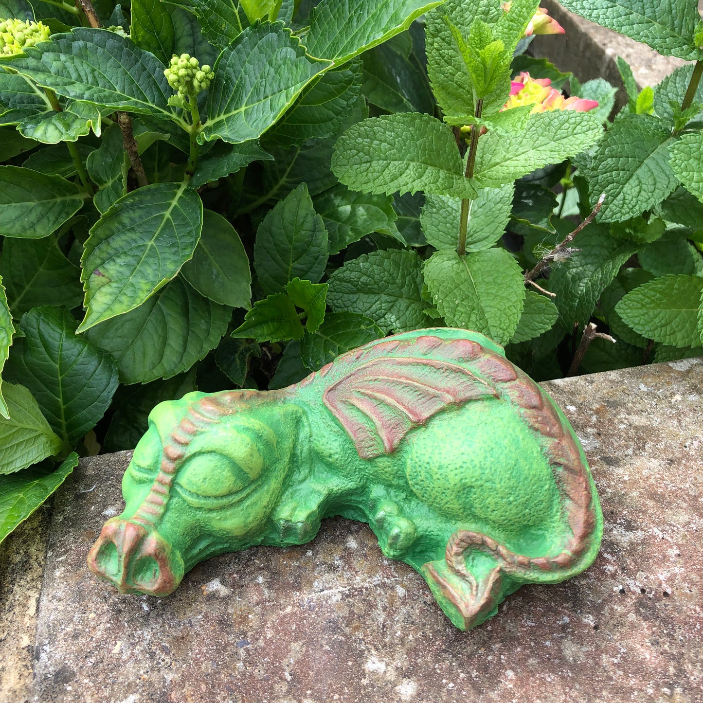 Surrey Stoneware - Dragon - Sleepy - Dragon55