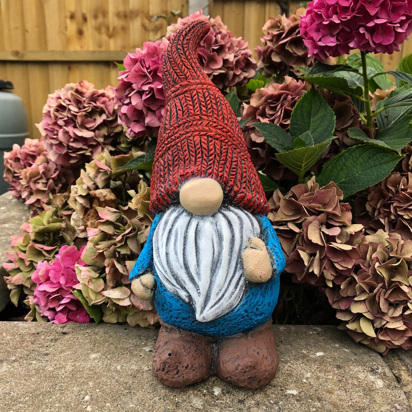 Surrey Stoneware - Gonk - Gonk144