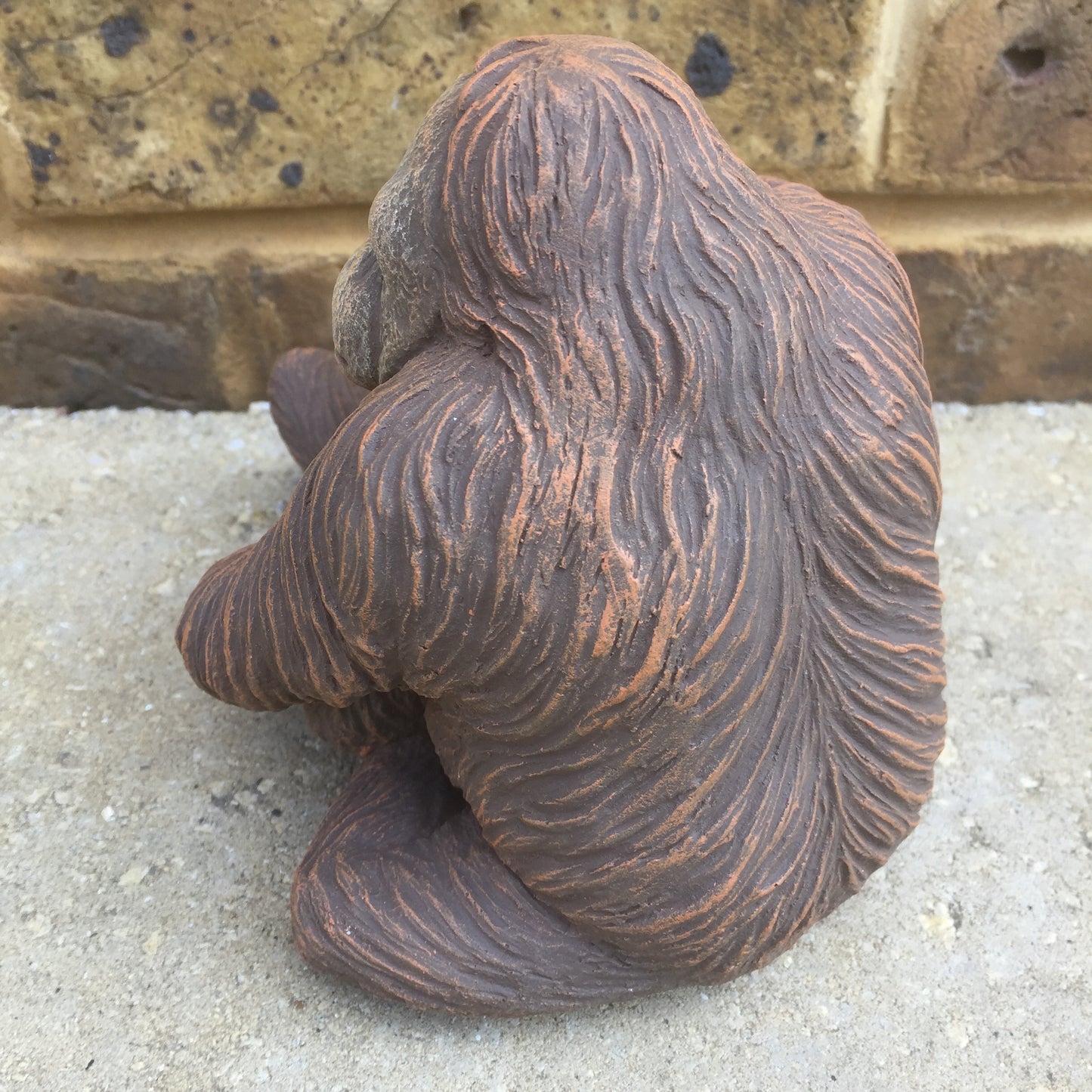 Surrey Stoneware - Orangutan Couple - Orangutan121