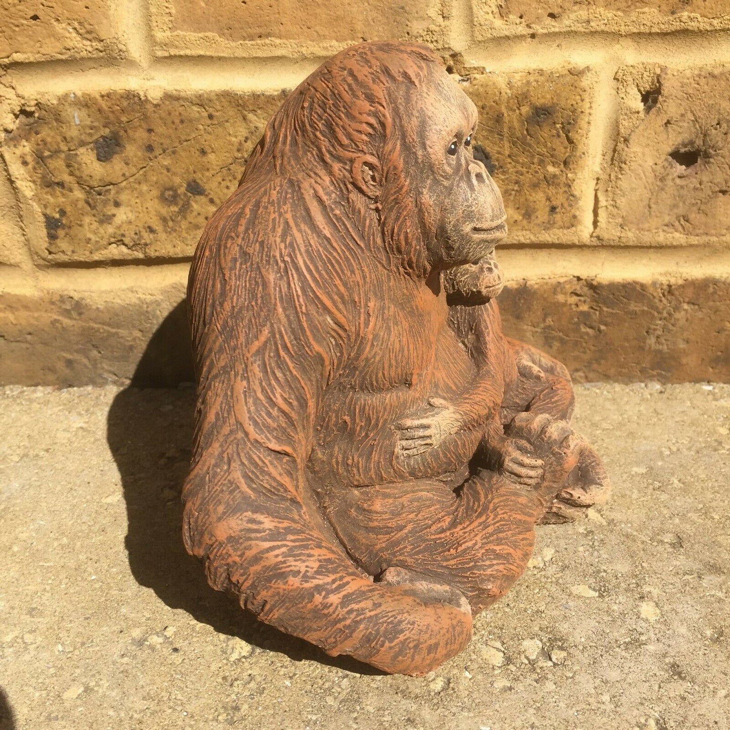 Surrey Stoneware - Orangutan And Baby - Orangutan21