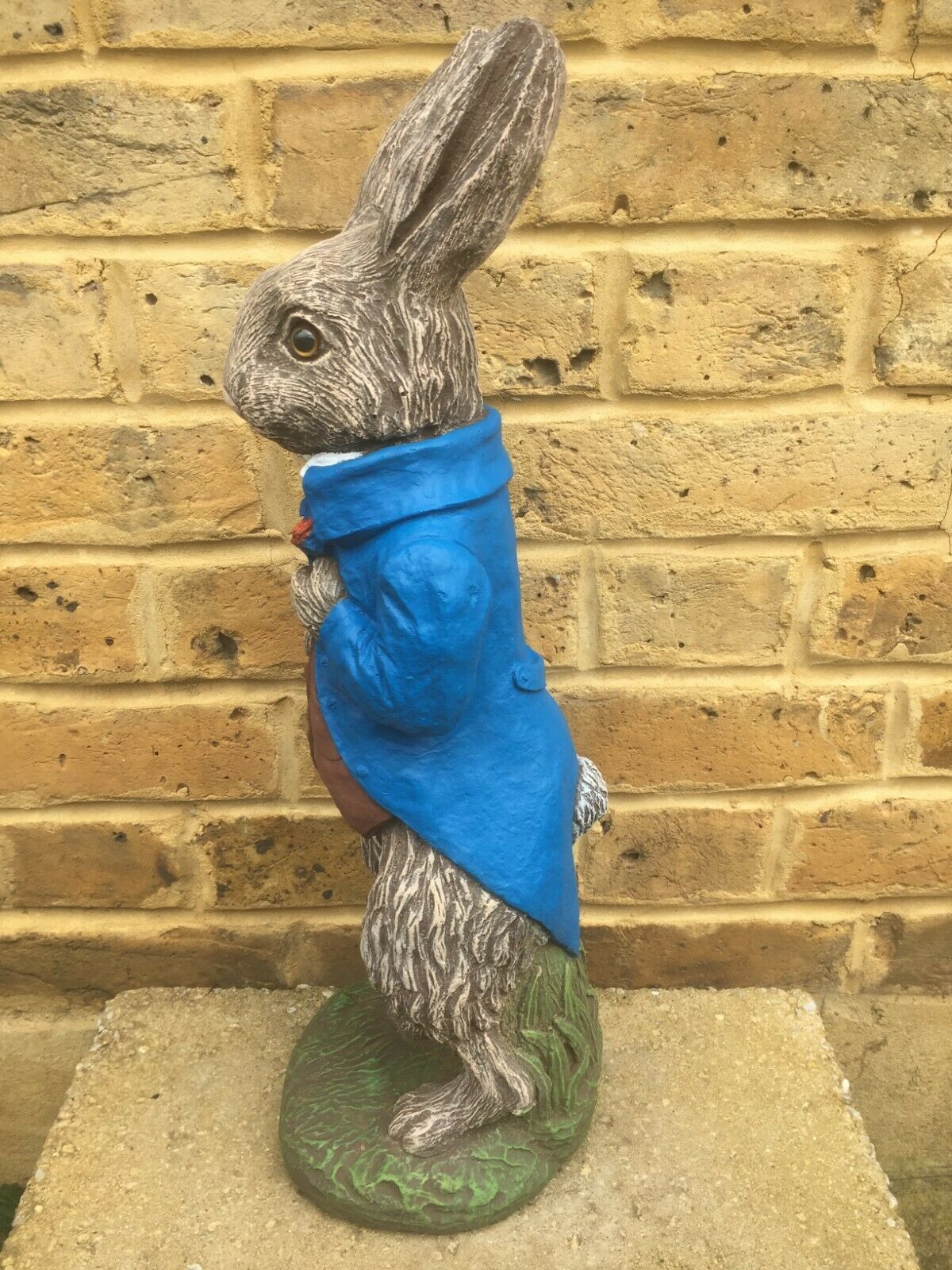 Surrey Stoneware - Rabbit - Peter Rabbit - Beatrix Potter - Rabbit232