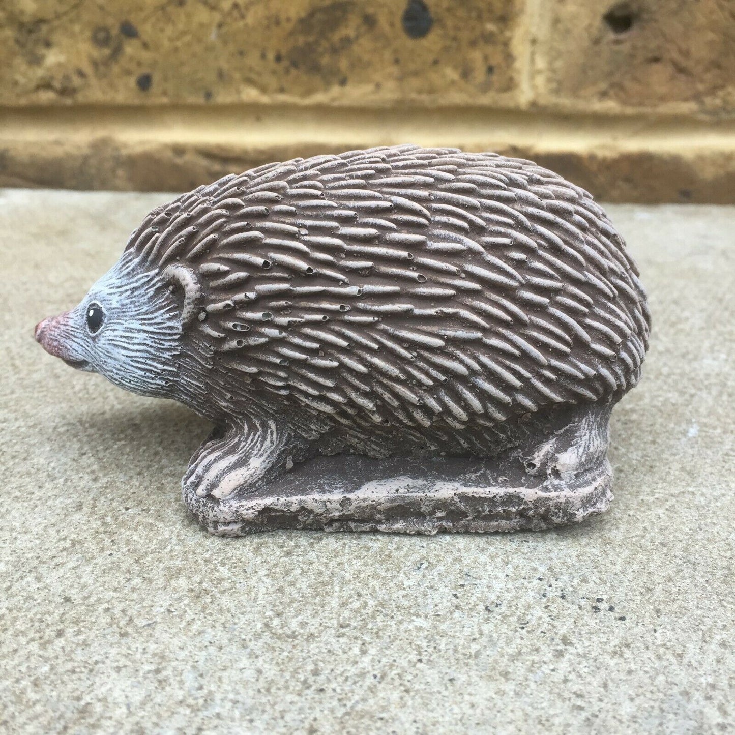 Surrey Stoneware - Hedgehog - Small - Hedgehog4