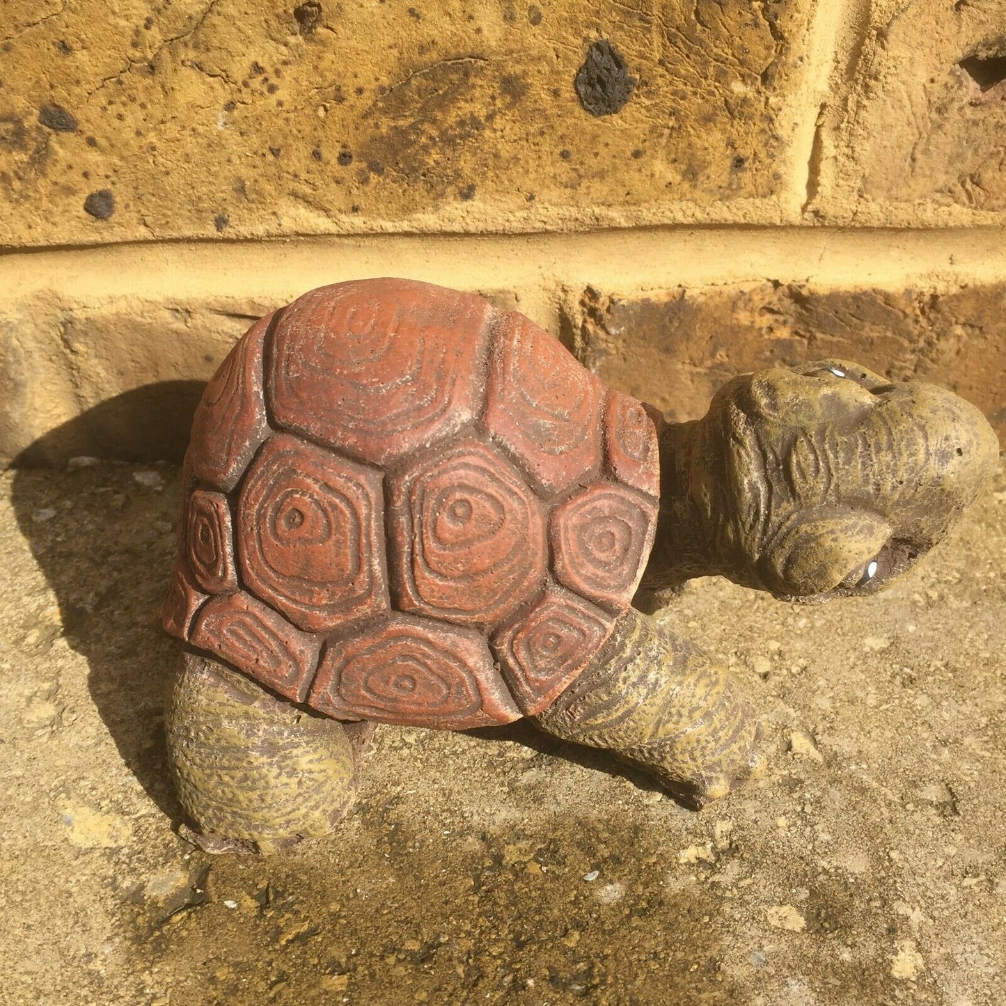 Surrey Stoneware - Tortoise - Smiley - S - Totoise26