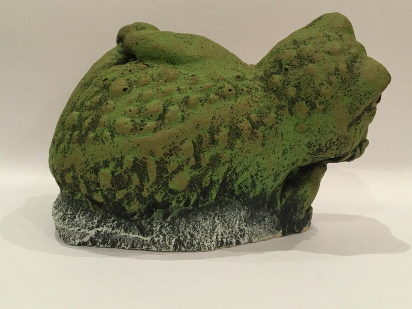 Surrey Stoneware - Toad Laying On A Rock - Toad33