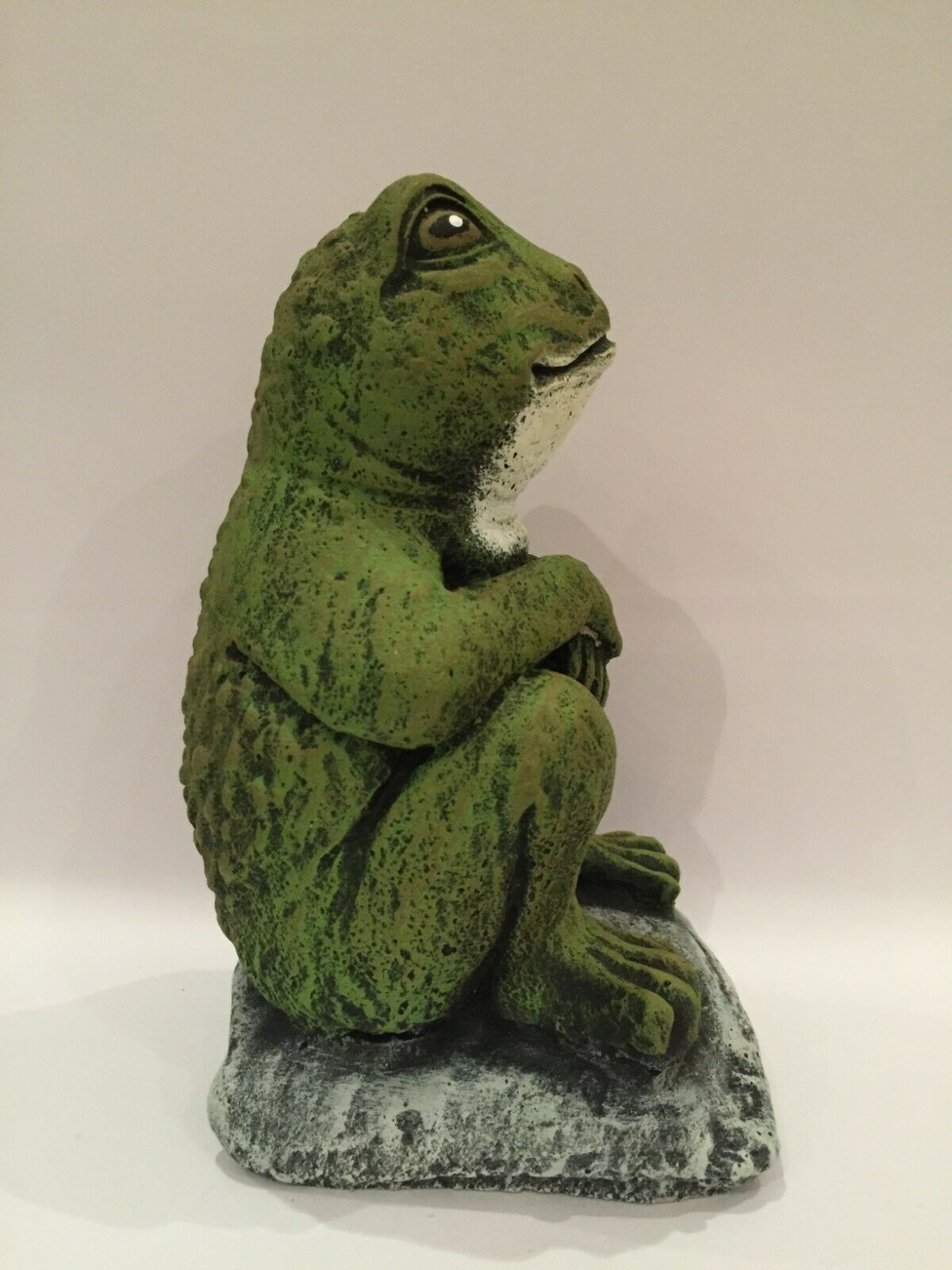 Surrey Stoneware - Toad Sitting Upright On A Rock - Toad43