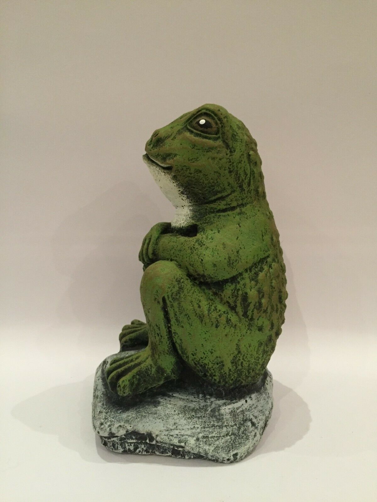 Surrey Stoneware - Toad Sitting Upright On A Rock - Toad43